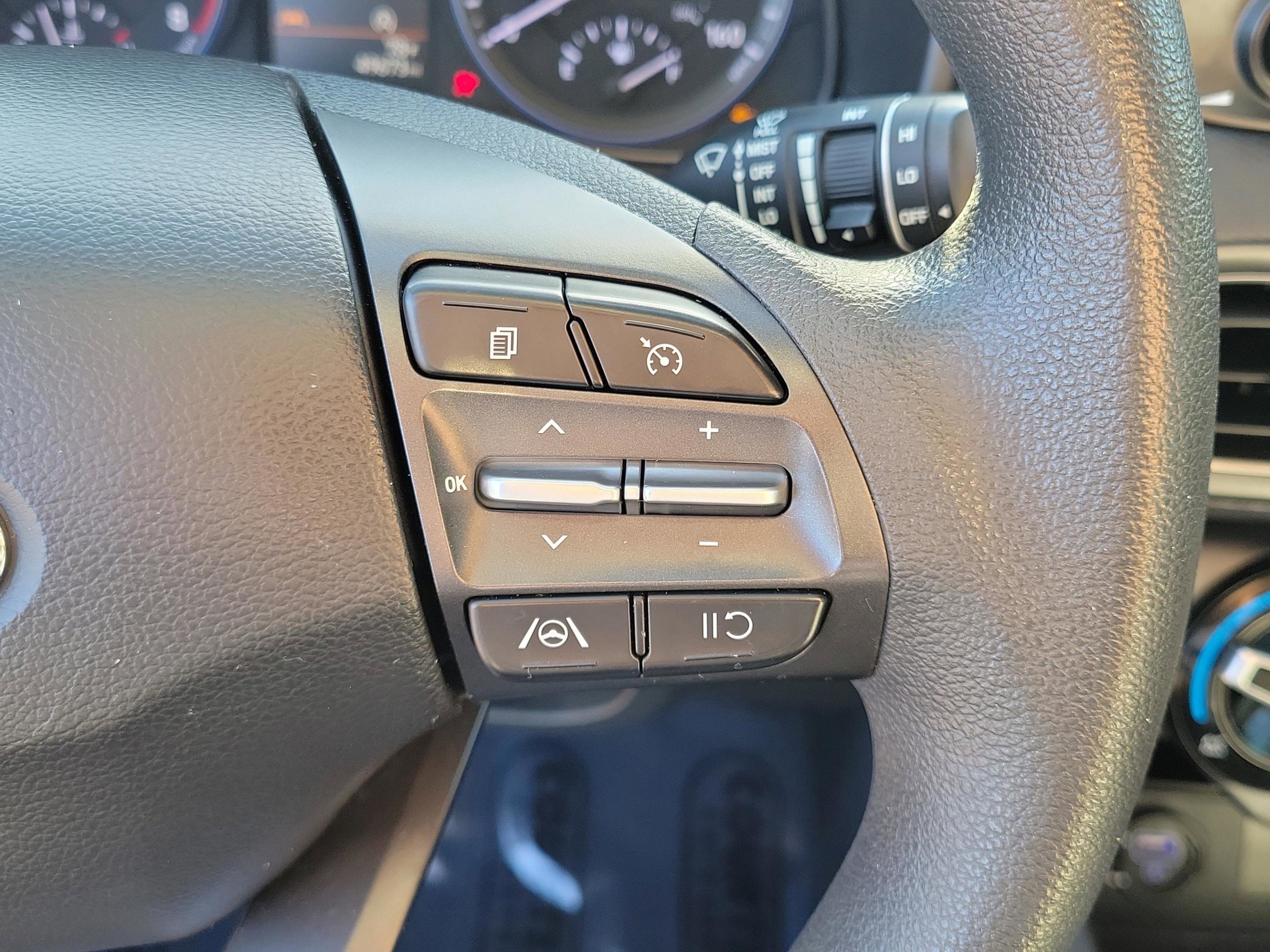 Used 2022 Hyundai Kona SEL image 22