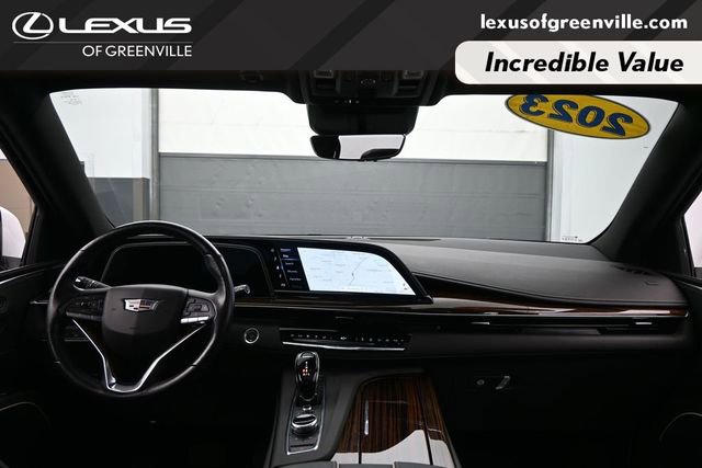 Used 2023 Cadillac Escalade ESV Premium Luxury AWD/4WD image 24