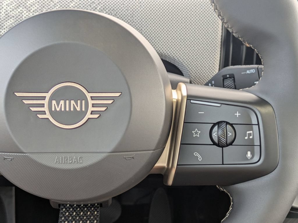 New 2026 MINI Cooper S FWD image 18