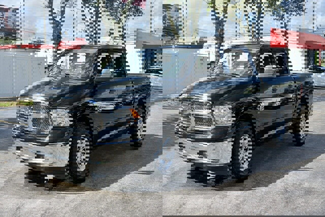 Used 2023 RAM 1500 Classic SLT w/ Trailer & Traction Group image 3