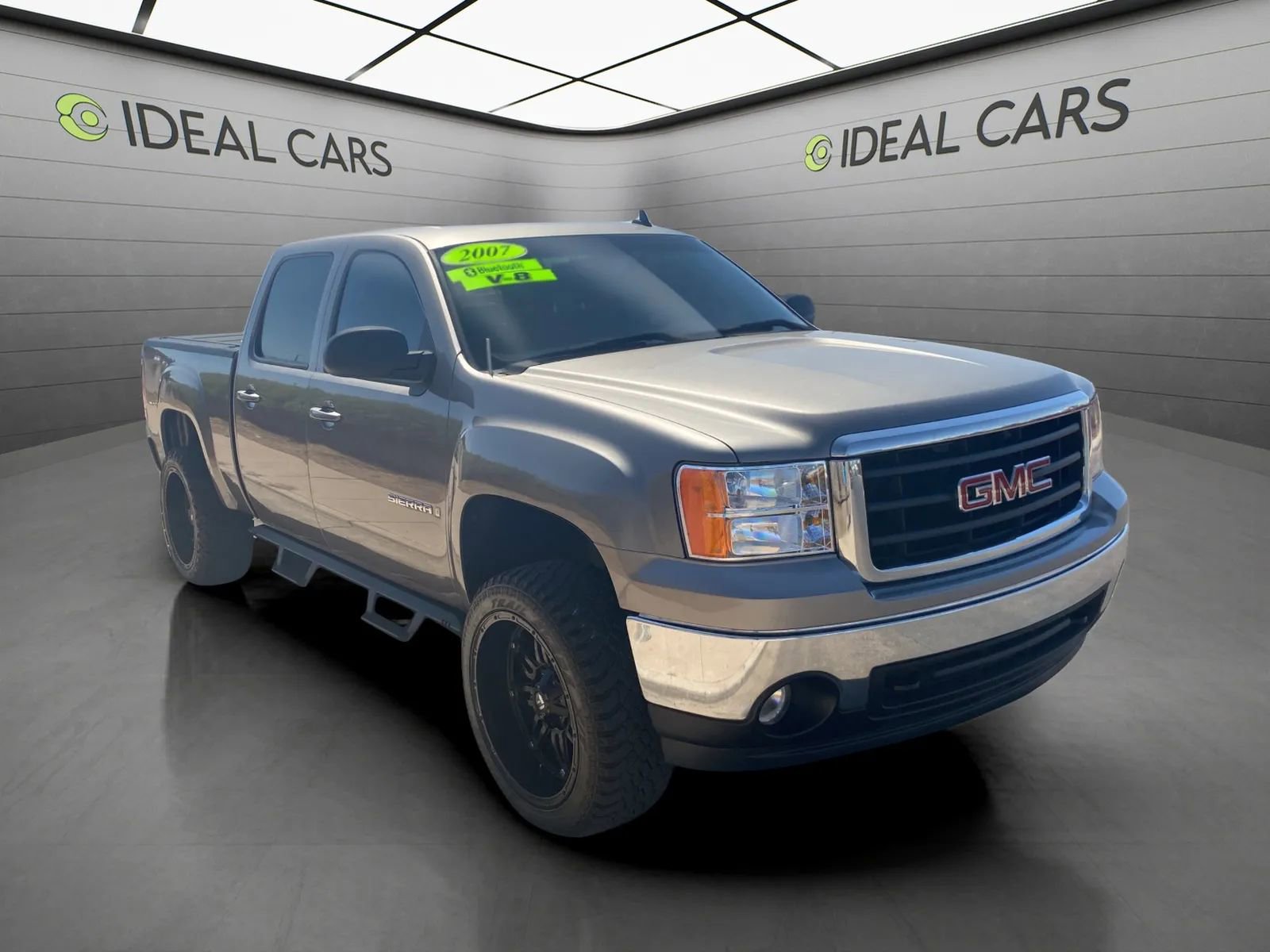 Used 2007 GMC Sierra 1500 SLE w/ SLE1 Preferred Package RWD image 3