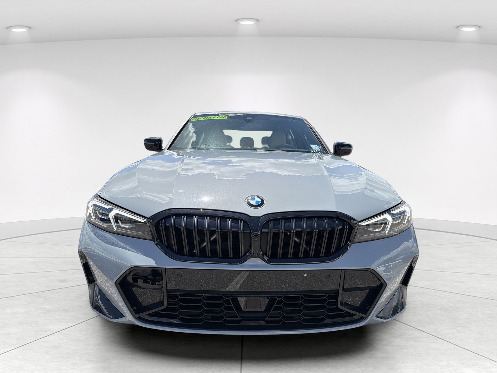 New 2025 BMW 330i Sedan w/ M Sport Package RWD image 2