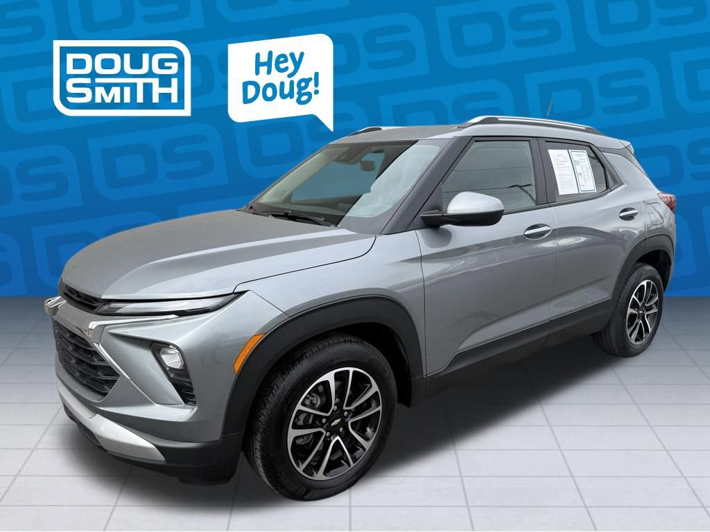 Used 2024 Chevrolet TrailBlazer LT image 1