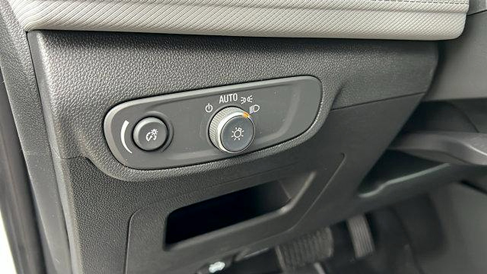 New 2026 Chevrolet TrailBlazer LS w/ LS Convenience Package image 27