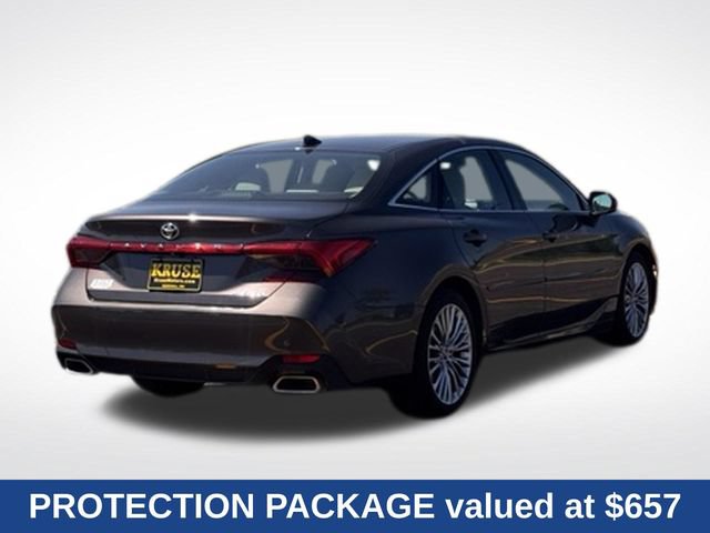 Used 2019 Toyota Avalon Limited w/ Advanced Safety Package FWD image 3