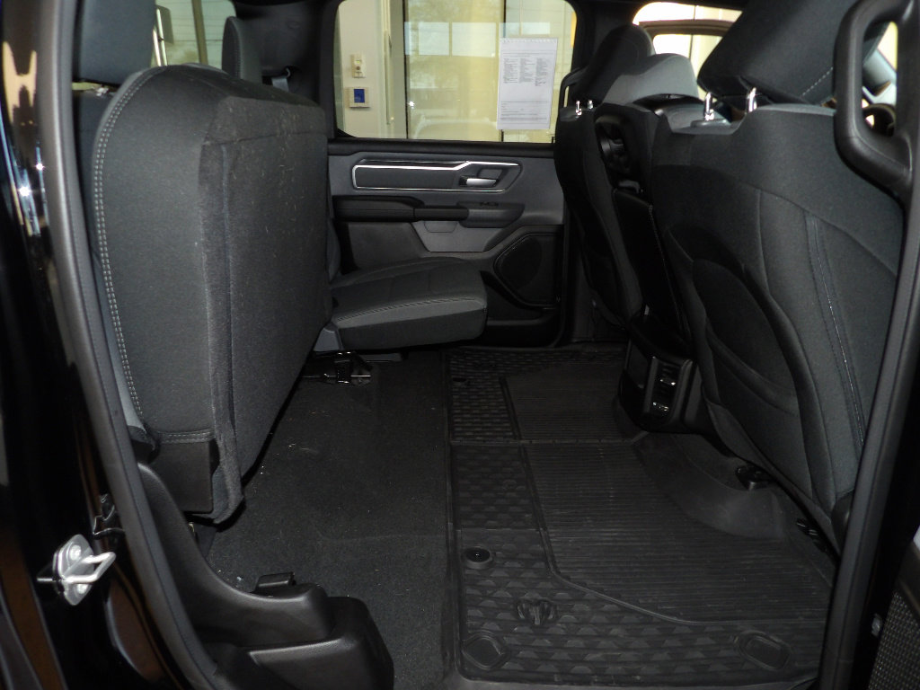 Used 2022 RAM 1500 Big Horn AWD/4WD image 20