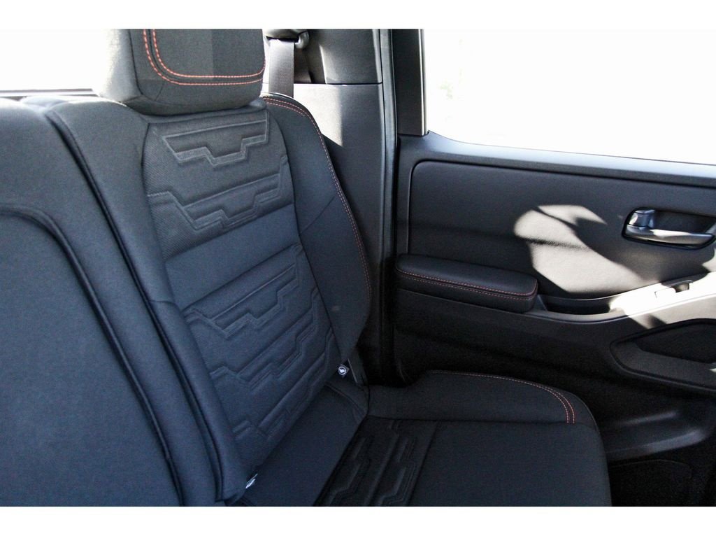 New 2026 Nissan Frontier PRO-4X w/ Pro-4x Convenience Package image 12