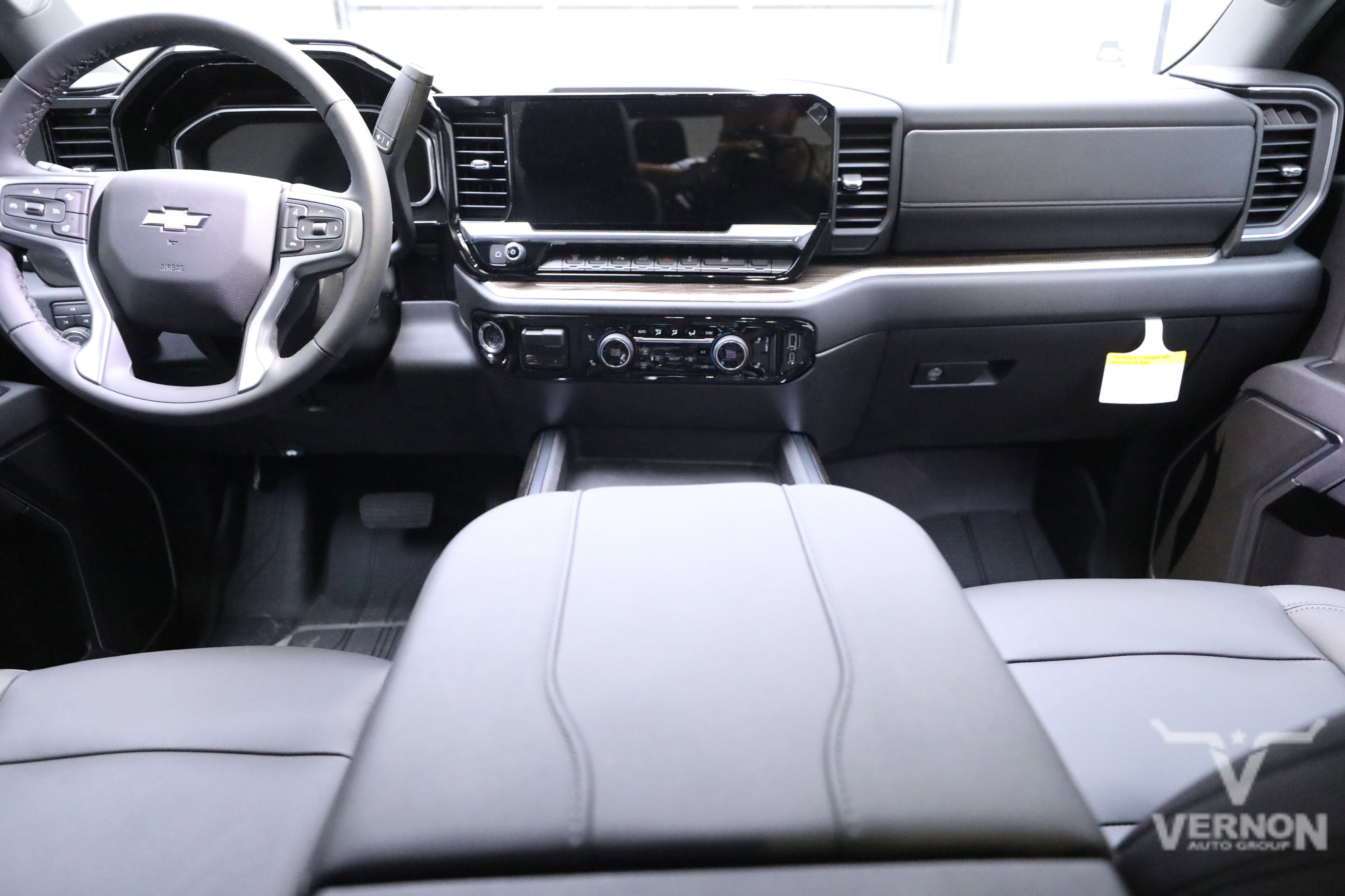 New 2026 Chevrolet Silverado 3500 LT w/ Texas Edition image 13