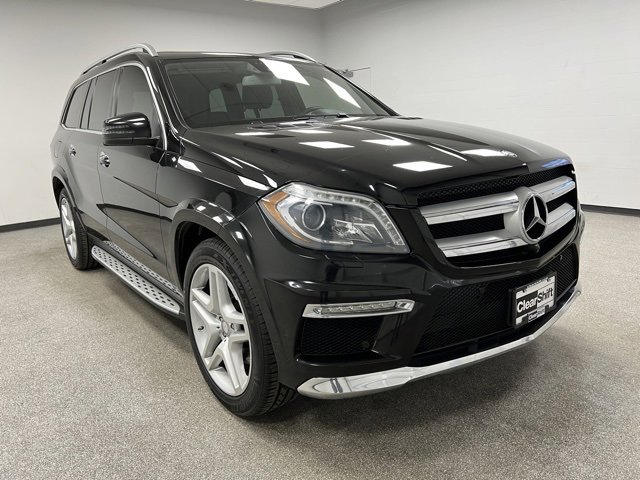 Used 2014 Mercedes-Benz GL 550 4MATIC image 2