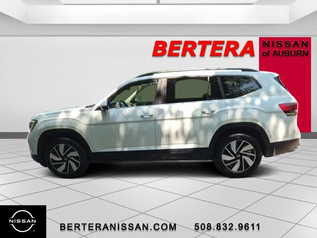 Used 2025 Volkswagen Atlas SE