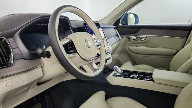 New 2026 Volvo XC90 B6 Ultra w/ Protection Package AWD/4WD image 12