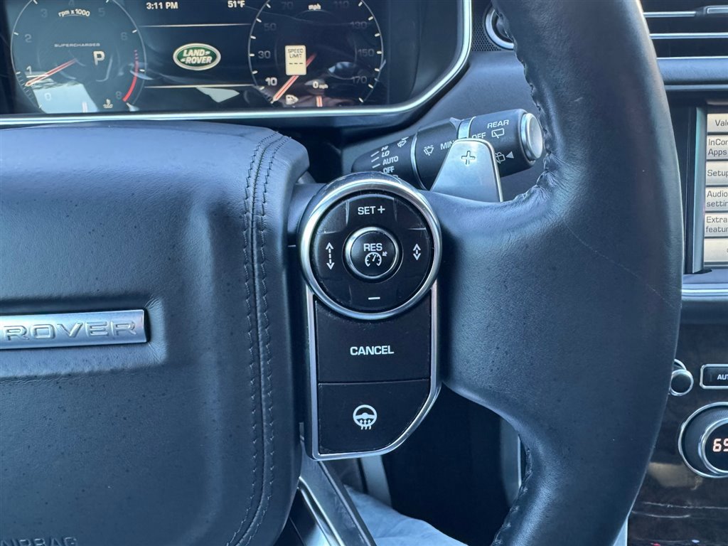 Used 2015 Land Rover Range Rover Long Wheelbase Autobiography image 12