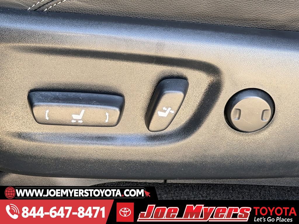 Used 2019 Toyota 4Runner Limited image 28