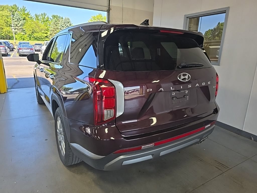 Used 2025 Hyundai Palisade SEL AWD/4WD image 3