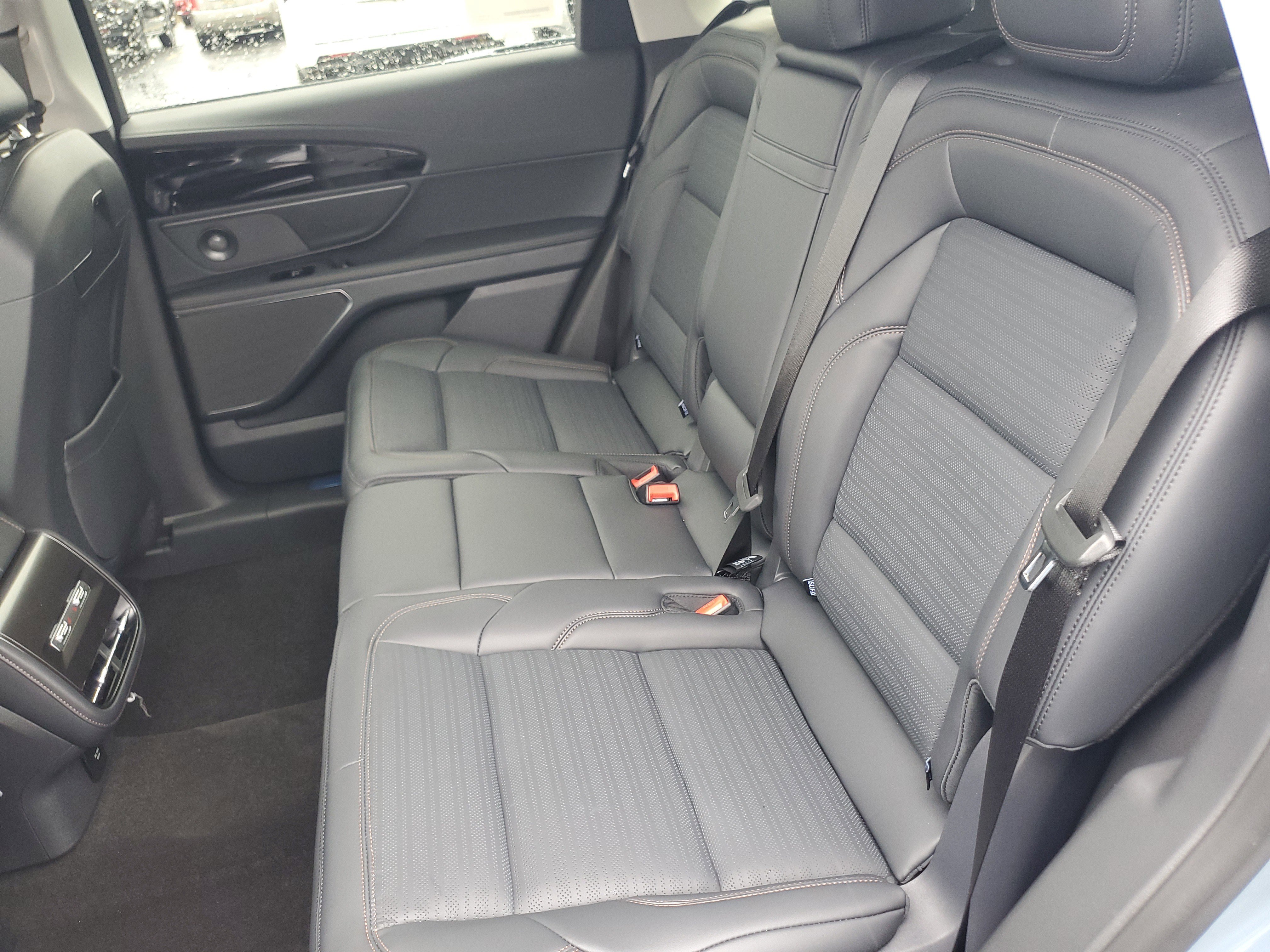 New 2026 Lincoln Nautilus Reserve w/ Jet Appearance Package image 31