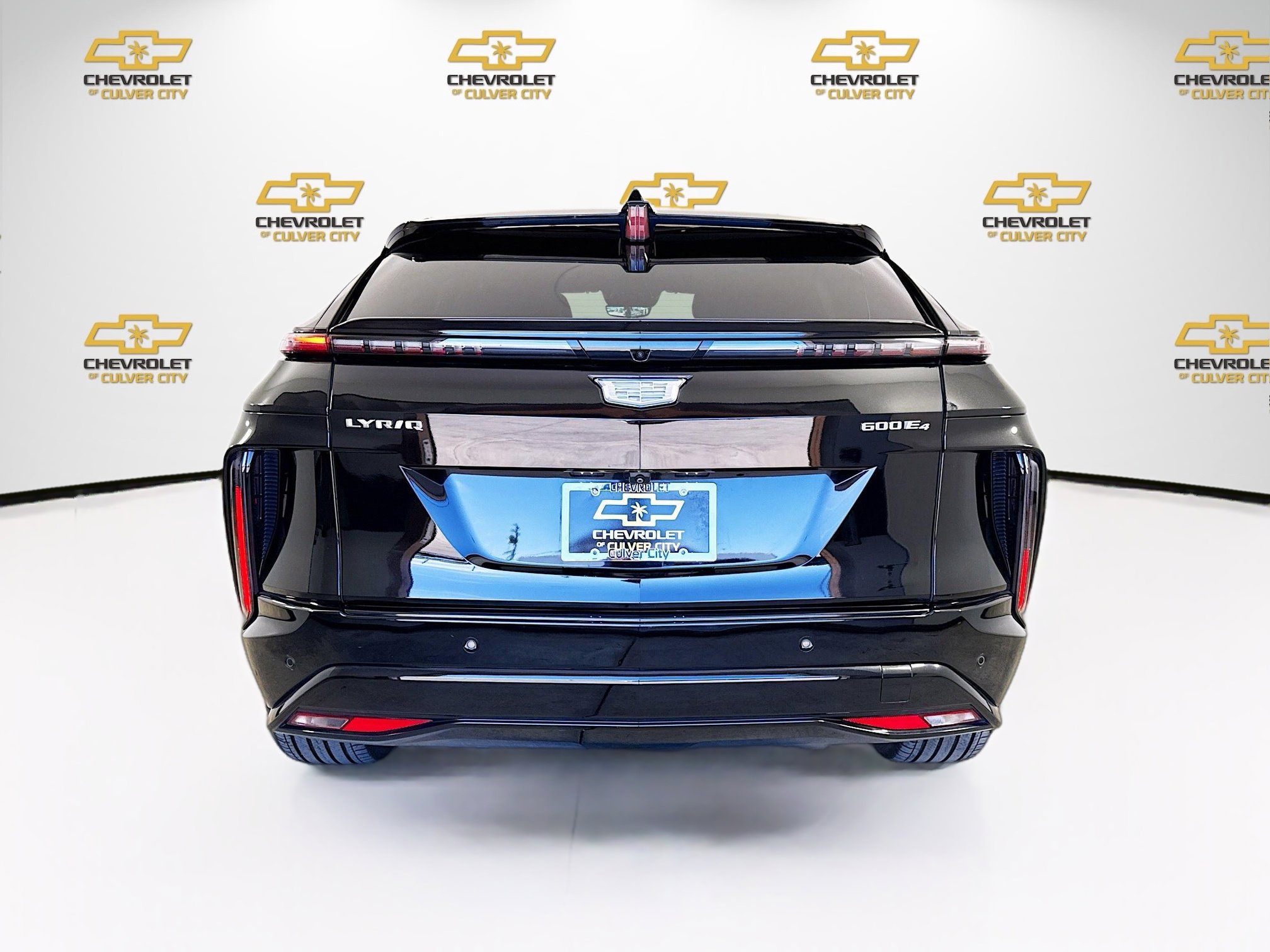 Used 2024 Cadillac Lyriq Sport AWD/4WD image 6