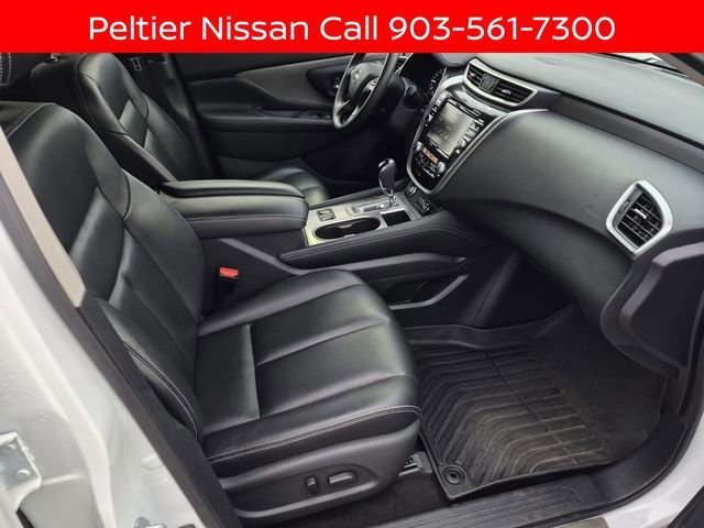 Certified 2024 Nissan Murano SV w/ SV Midnight Edition Package FWD image 10