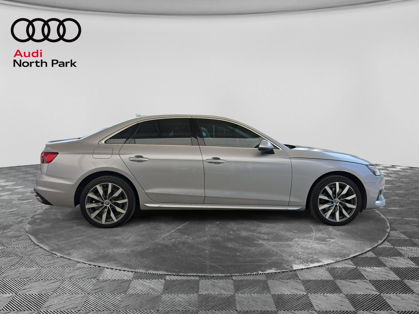 Used 2020 Audi A4 2.0T Premium Plus w/ Premium Plus Package FWD image 6