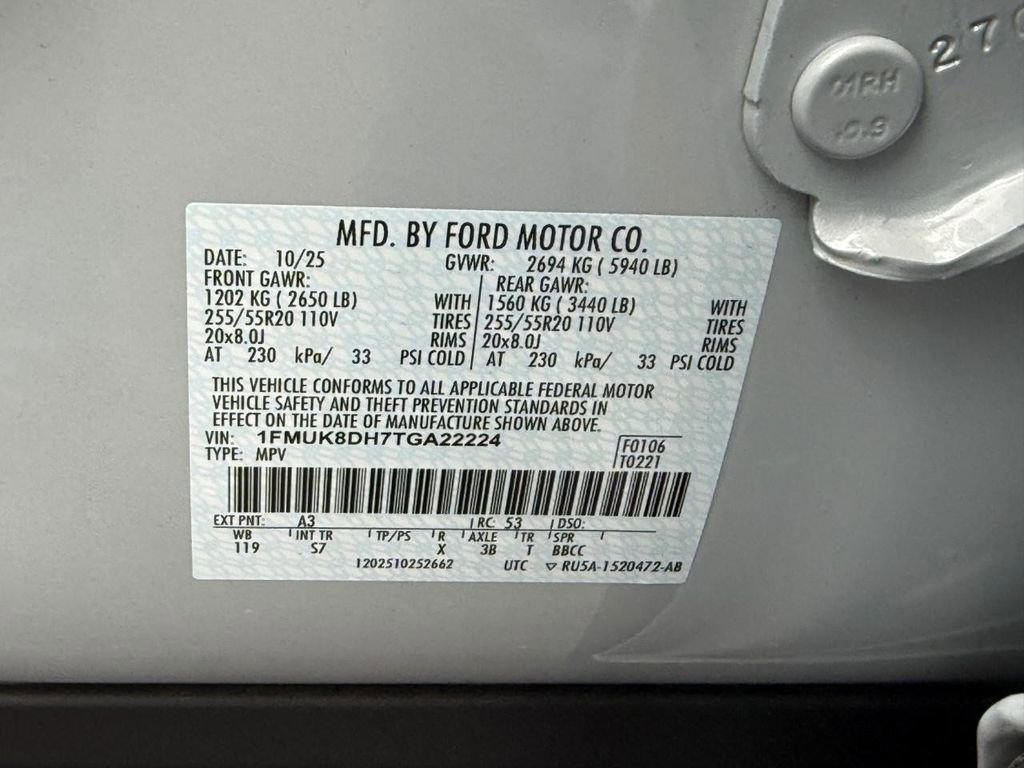 New 2026 Ford Explorer Active w/ Active Comfort Package image 20