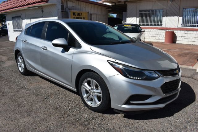 Used 2017 Chevrolet Cruze LT