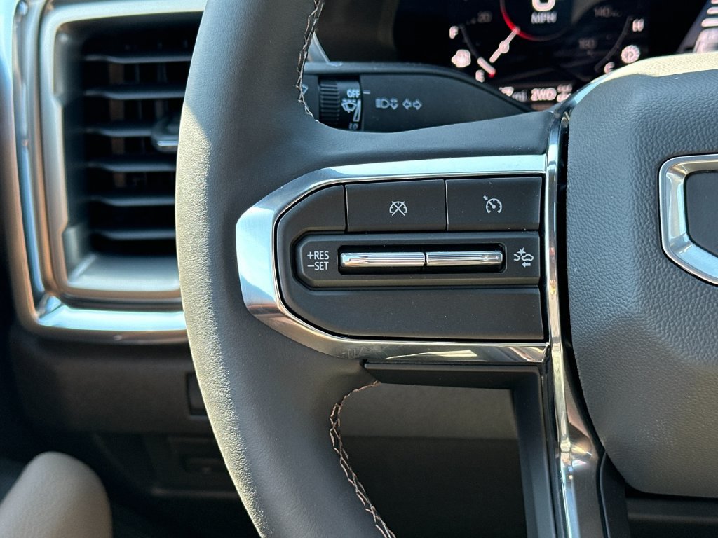 New 2026 GMC Canyon Denali AWD/4WD image 24