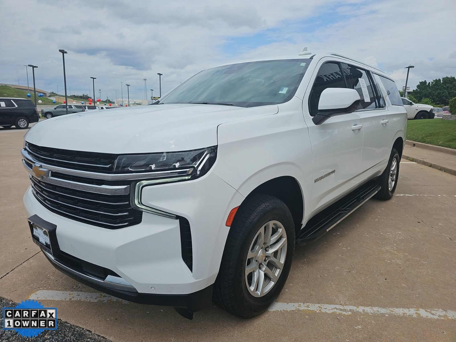 Used 2024 Chevrolet Suburban LT AWD/4WD image 8