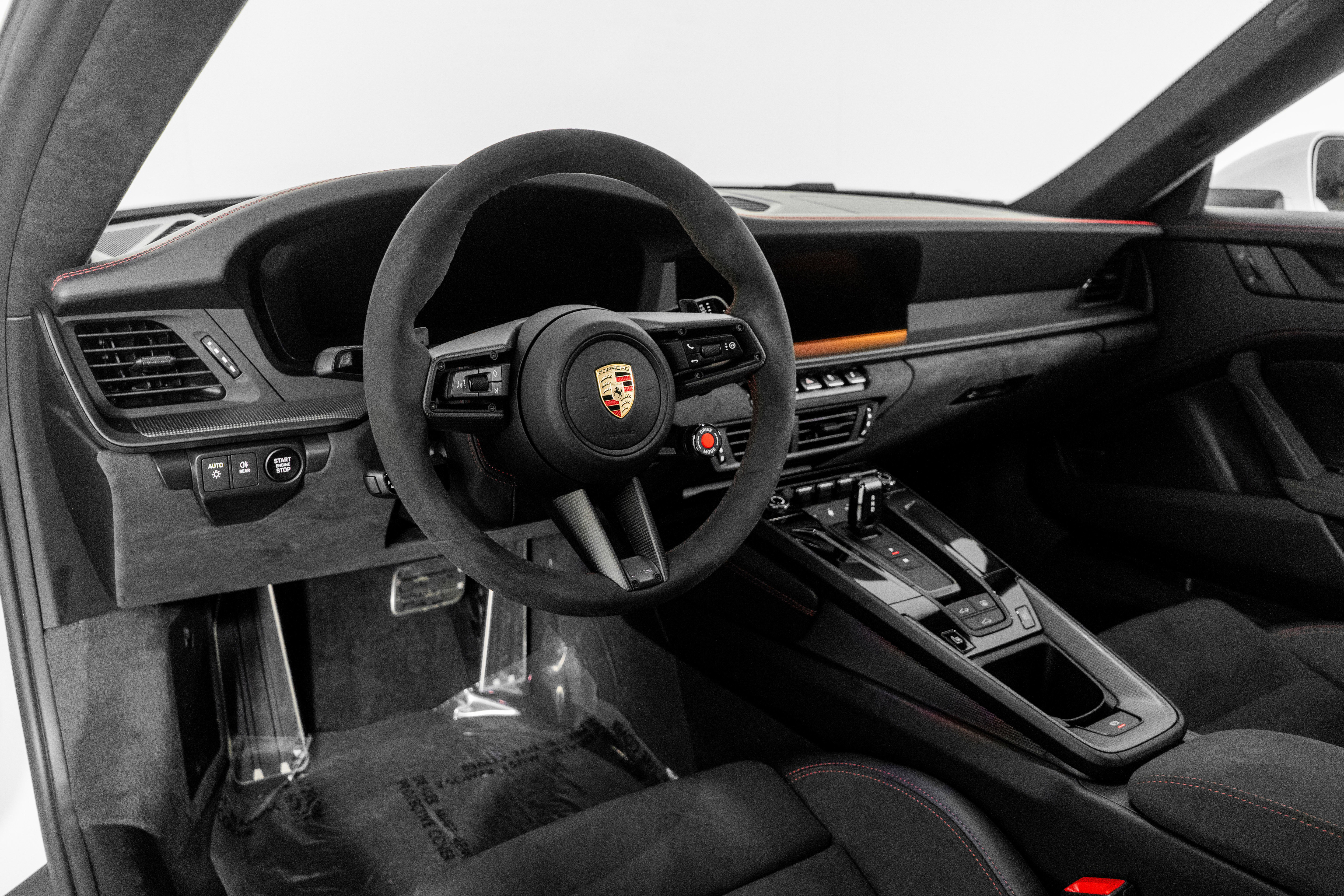 Used 2025 Porsche 911 Carrera 4 GTS AWD/4WD image 2