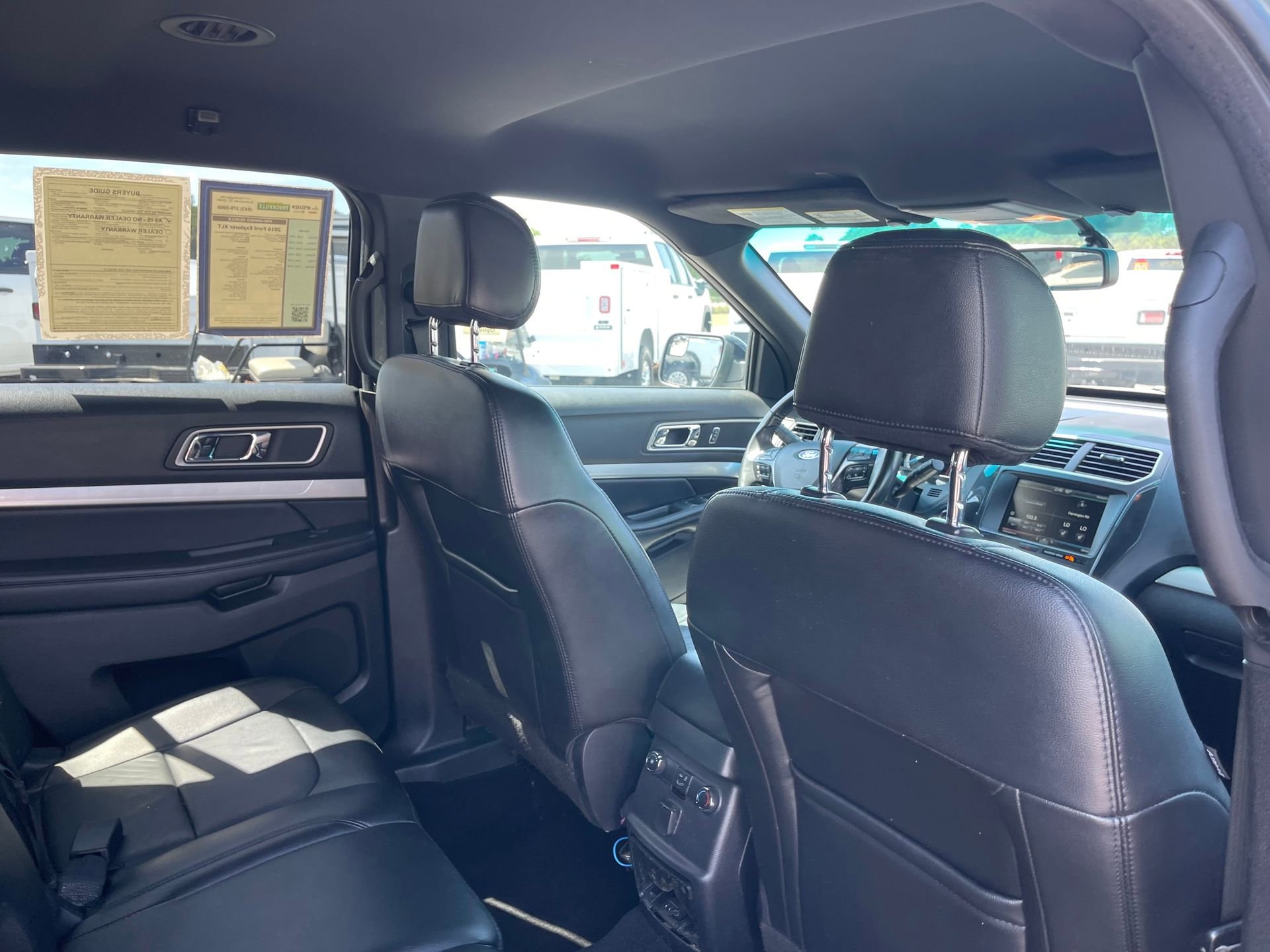 Used 2016 Ford Explorer XLT w/ Equipment Group 202A FWD image 26