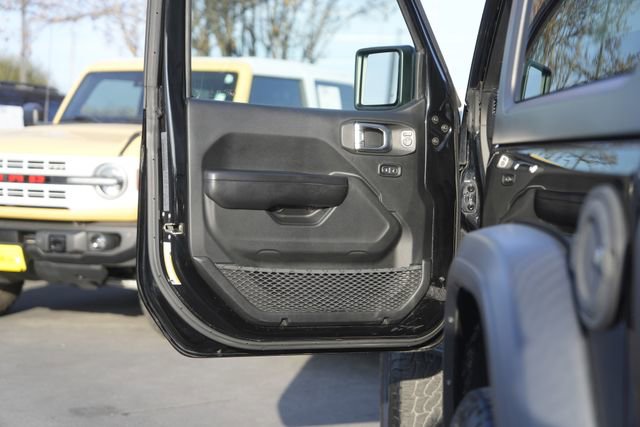 Used 2019 Jeep Wrangler Sport S image 26