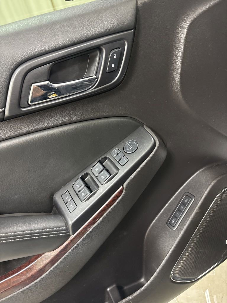 Used 2016 GMC Yukon SLT w/ Open Road Package image 17