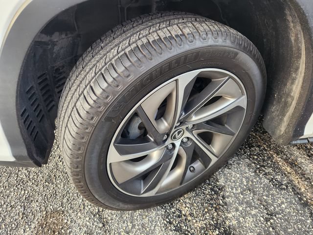 Used 2018 Lexus RX 350L Luxury w/ Accessory Package FWD image 10