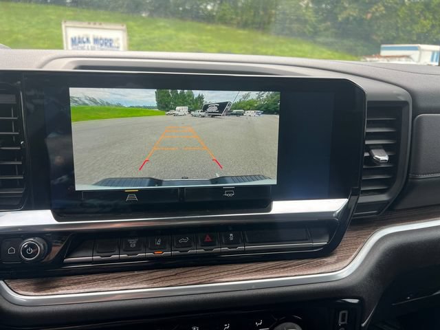 Used 2024 Chevrolet Silverado 2500 LT AWD/4WD image 22