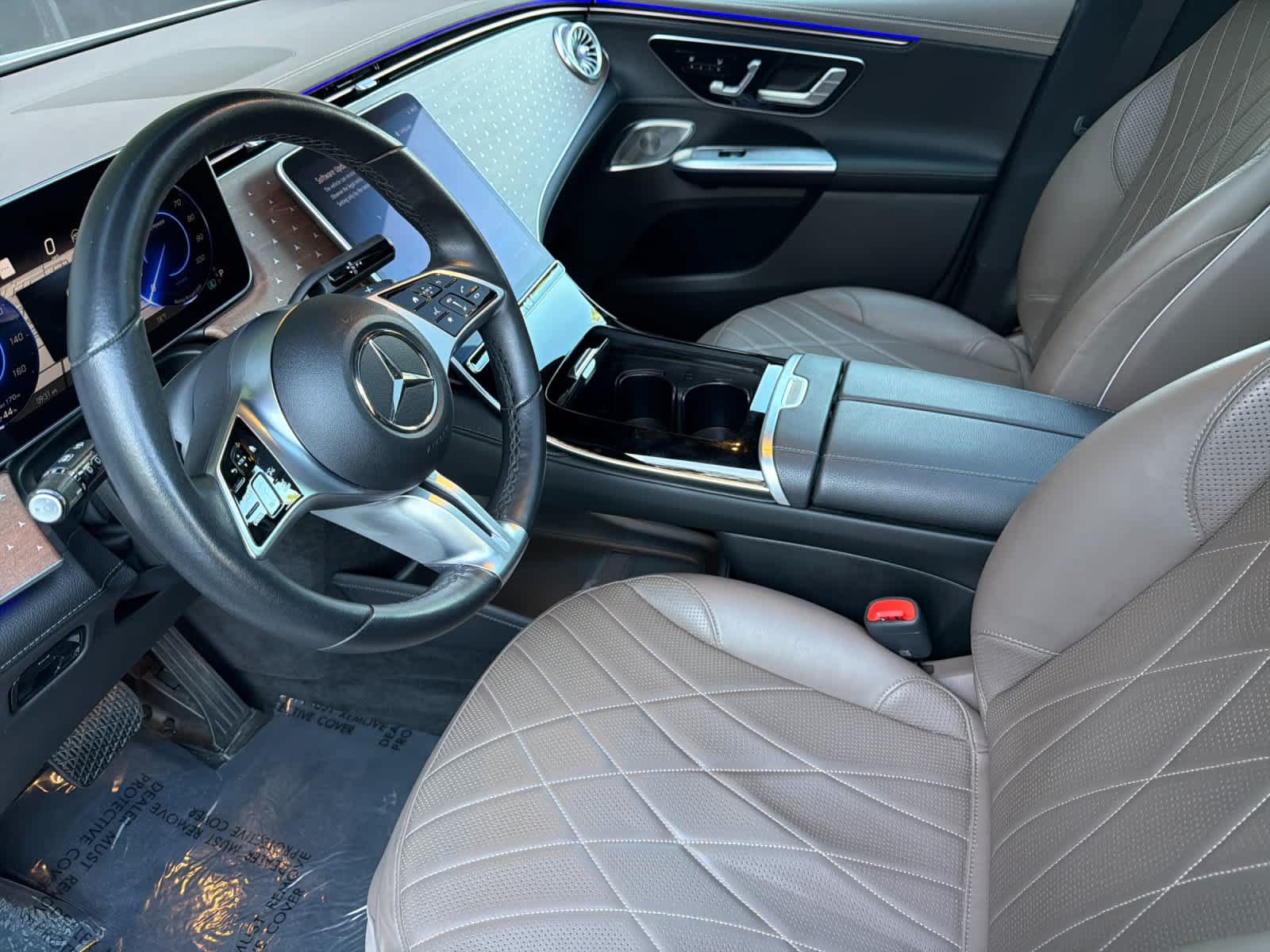 Certified 2023 Mercedes-Benz EQE 500 4MATIC SUV w/ Pinnacle Trim Package image 9