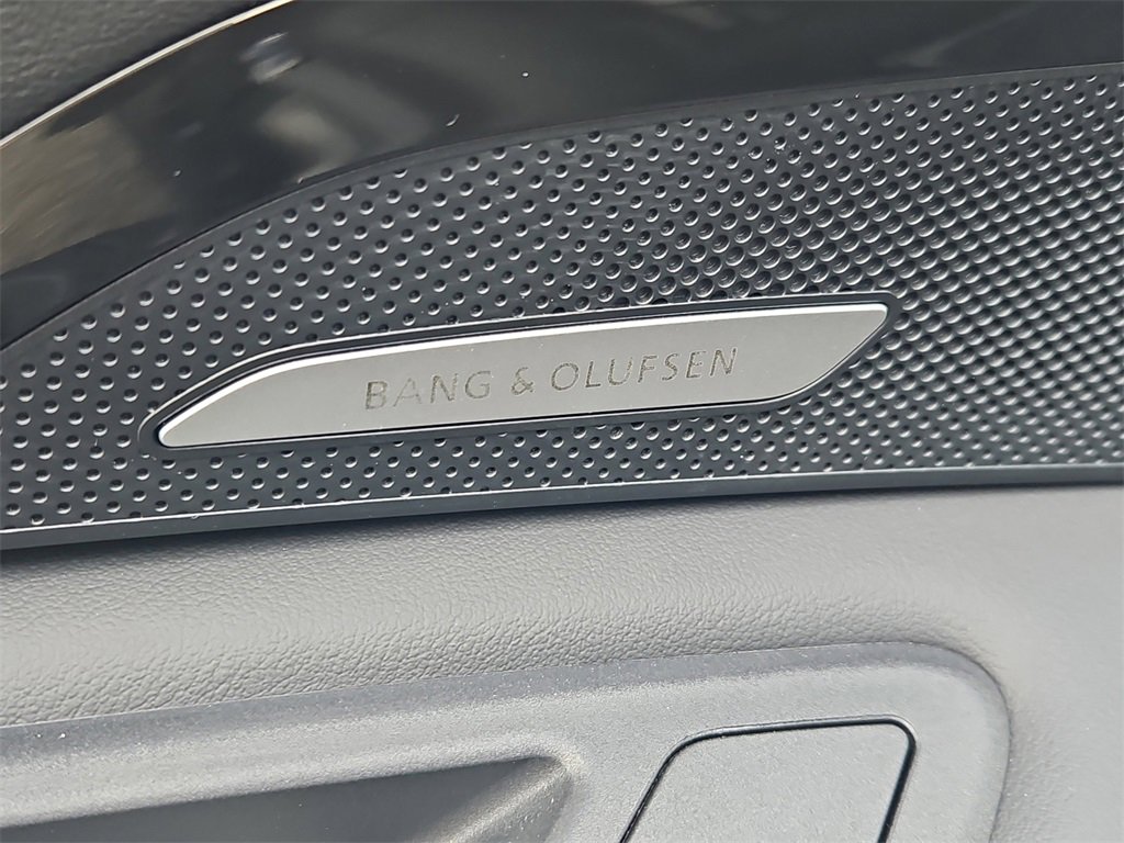 New 2025 Audi Q5 Premium Plus image 12