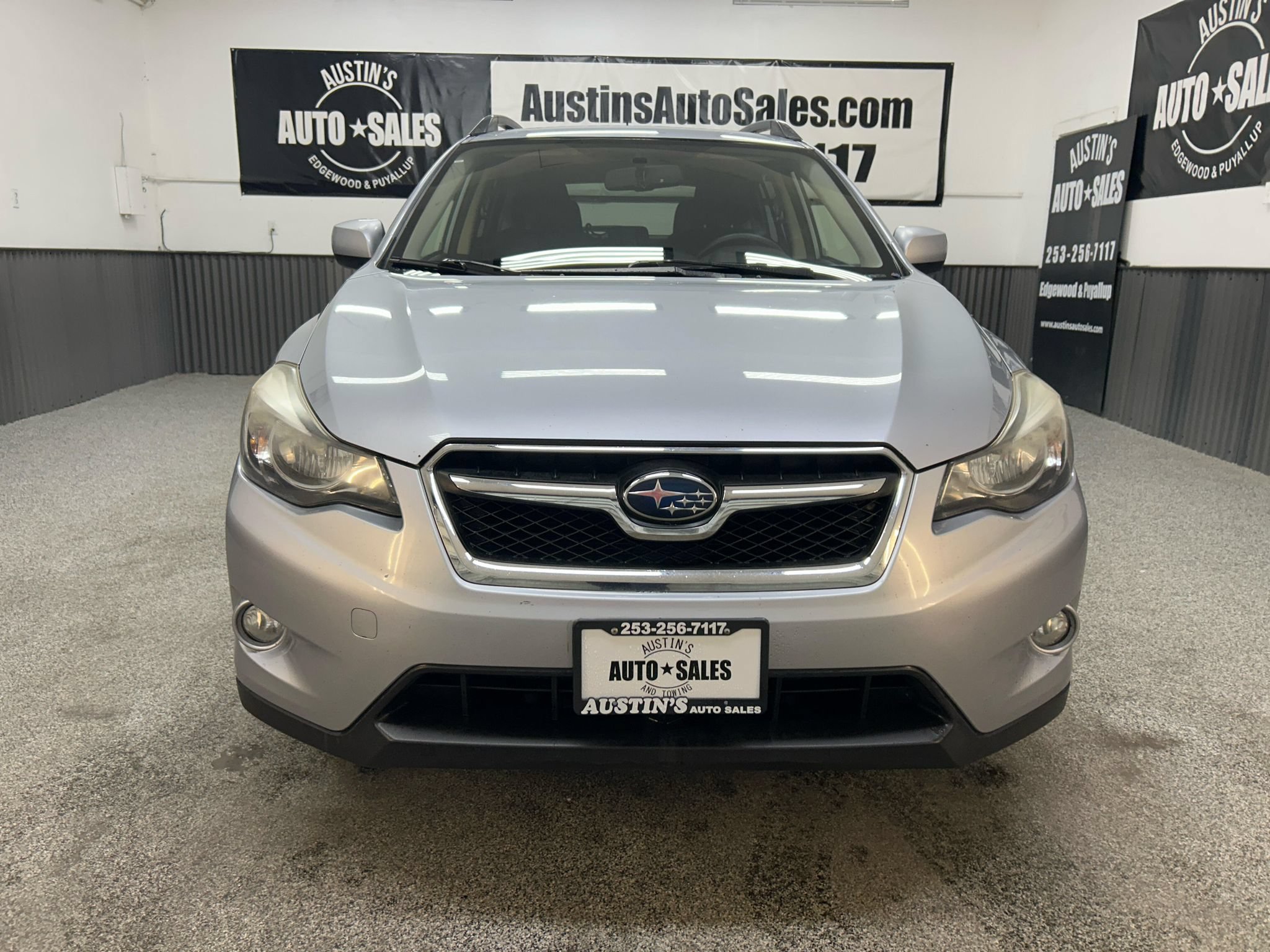Used 2014 Subaru Crosstrek 2.0i Premium AWD/4WD image 2