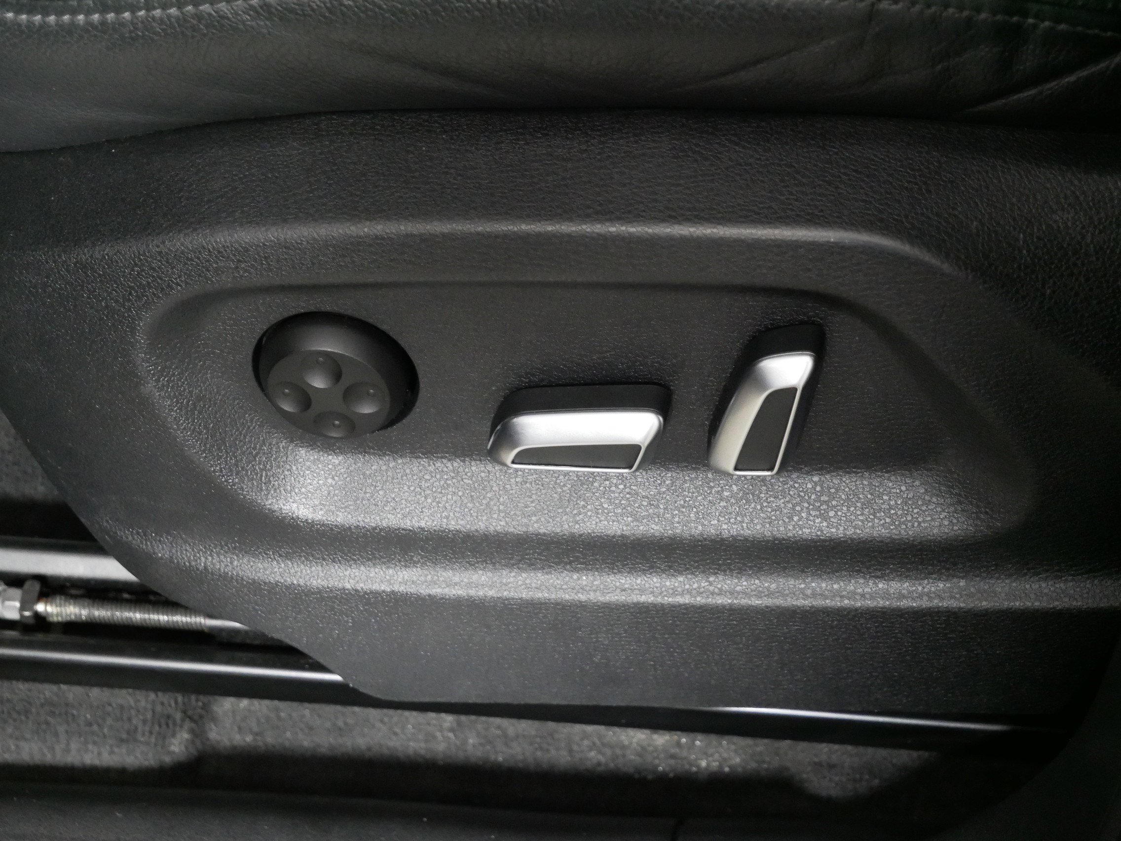 Used 2016 Audi Q5 3.0T Premium Plus w/ Technology Package image 20