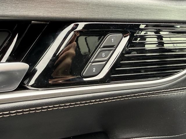 New 2025 Jeep Wagoneer Series II AWD/4WD image 10