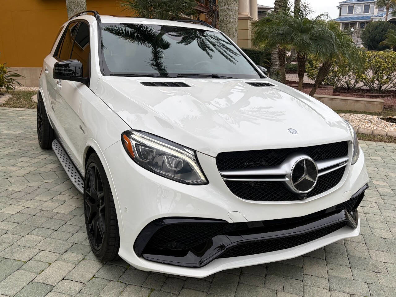 Used 2016 Mercedes-Benz GLE 63 AMG S image 26