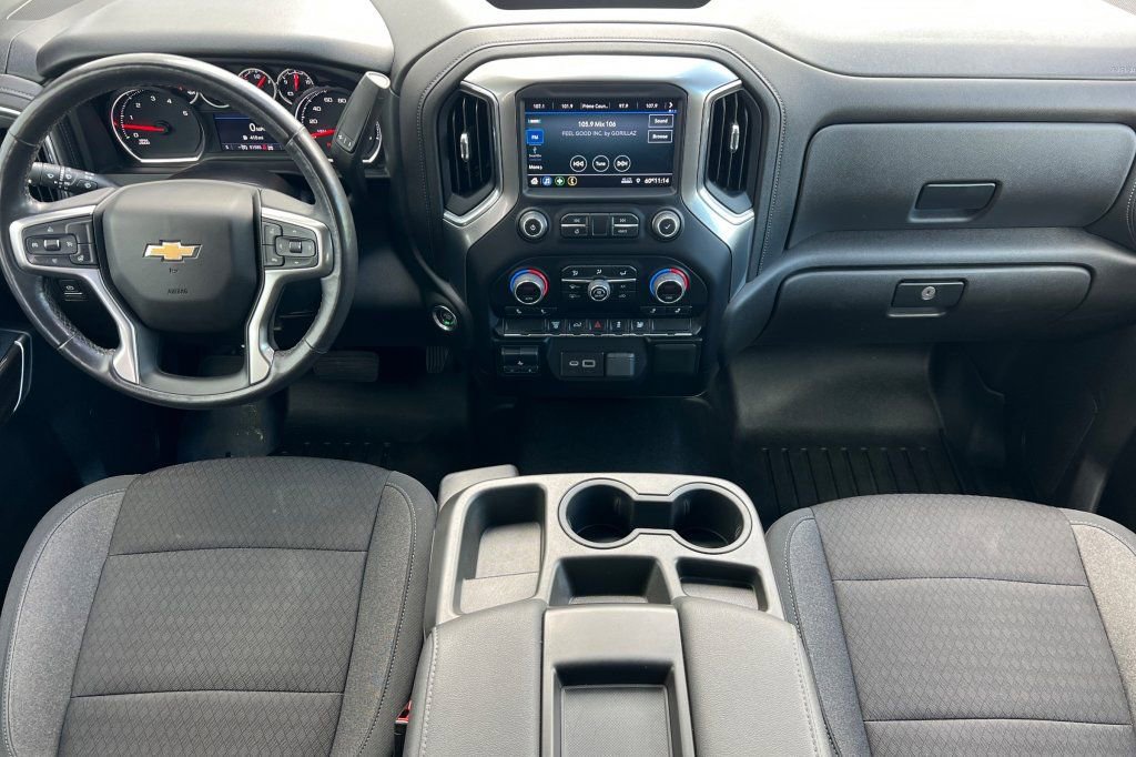 Used 2022 Chevrolet Silverado 2500 LT w/ Convenience Package image 10