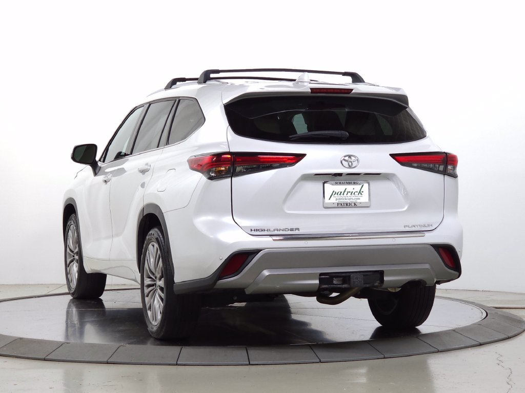 Used 2022 Toyota Highlander Platinum FWD image 6