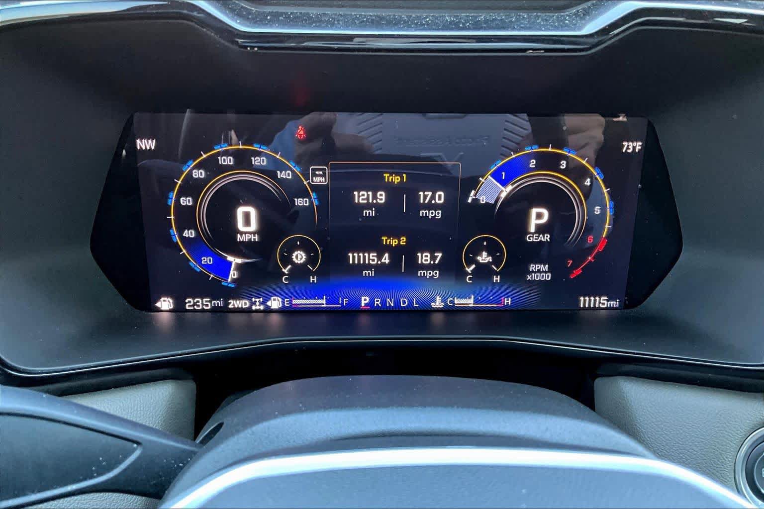 Used 2024 Chevrolet Colorado ZR2 w/ Technology Package AWD/4WD image 23