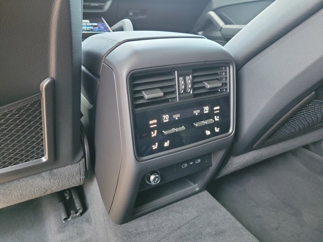 New 2026 Porsche Cayenne AWD/4WD image 18