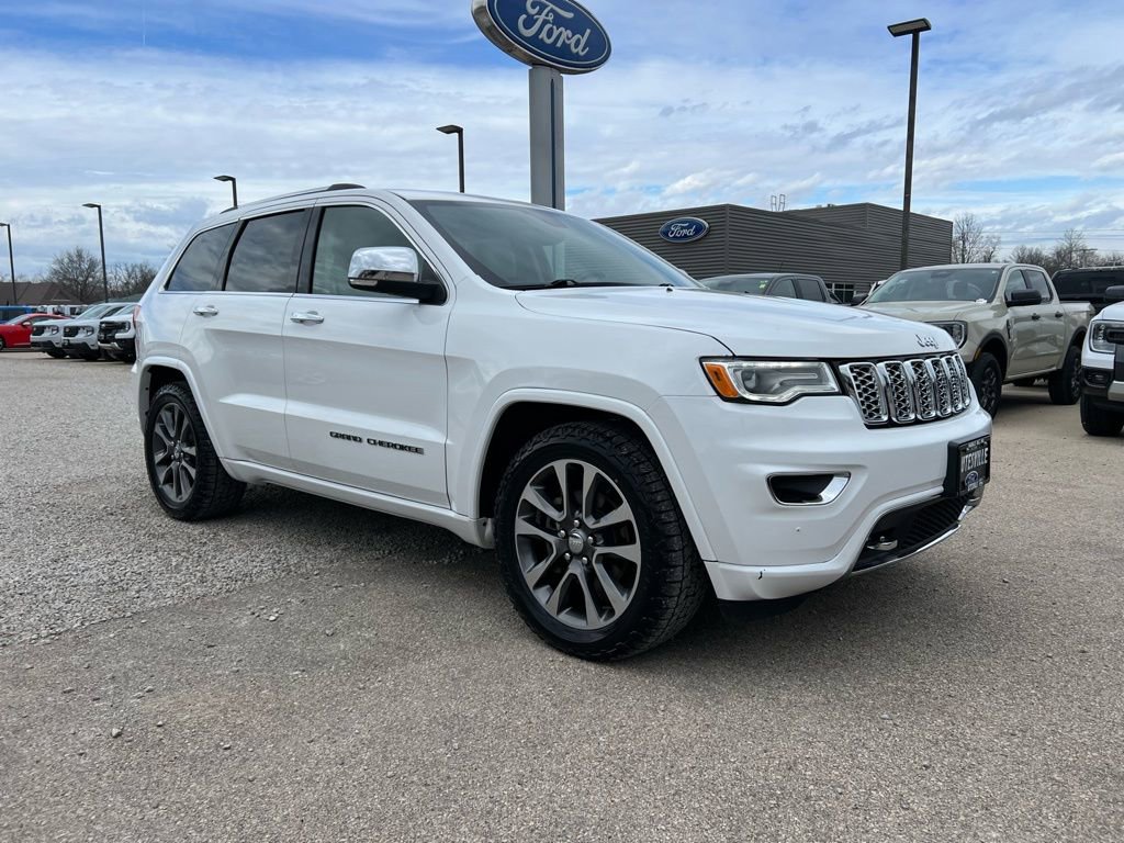 Used 2018 Jeep Grand Cherokee Overland image 3