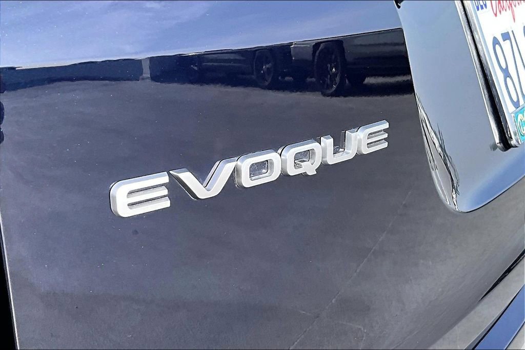 Used 2022 Land Rover Range Rover Evoque SE image 22