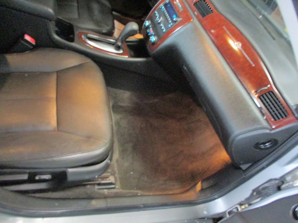 Used 2008 Chevrolet Impala LT w/ Luxury Edition Package image 13