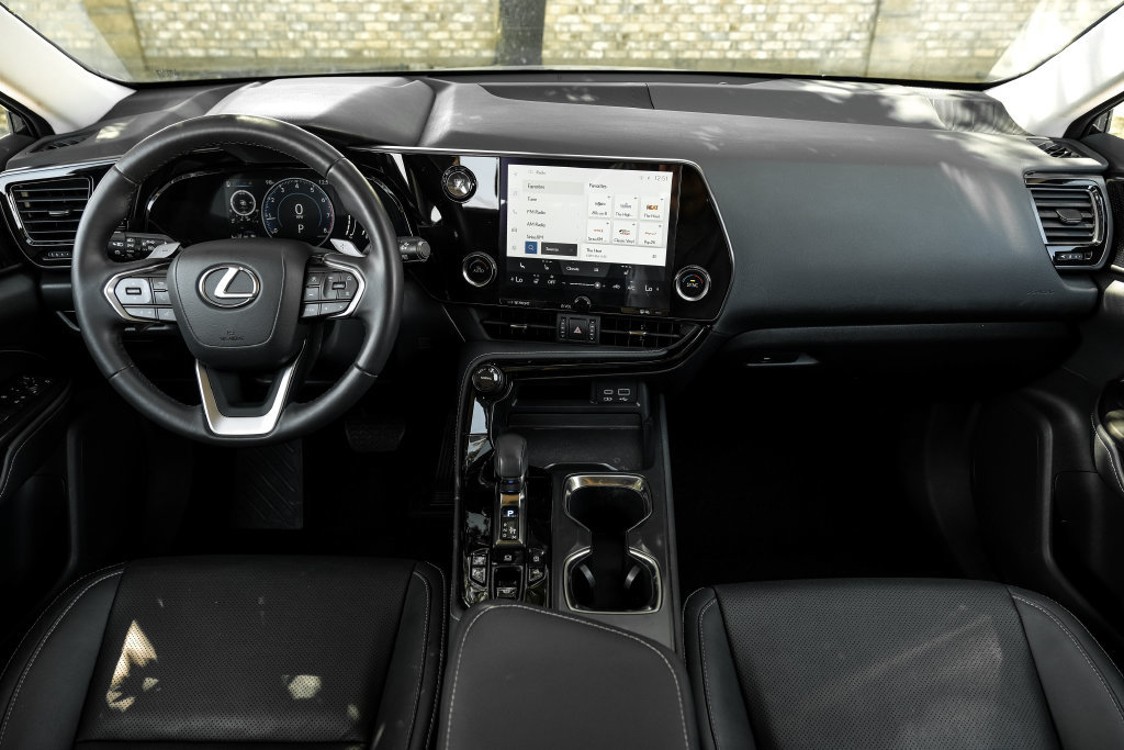 Used 2024 Lexus NX 350 AWD w/ Cold Area Package image 5