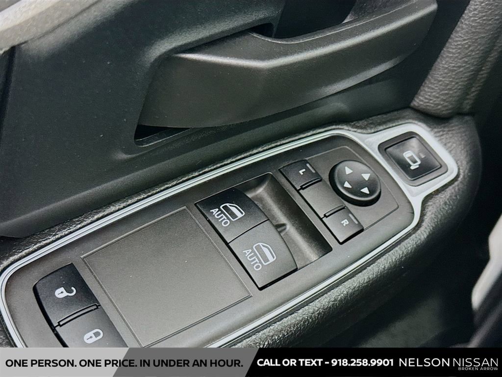 Used 2024 RAM 2500 Tradesman image 17