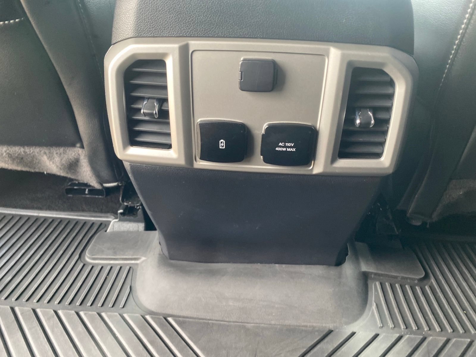 Used 2020 Ford F150 Lariat RWD image 25