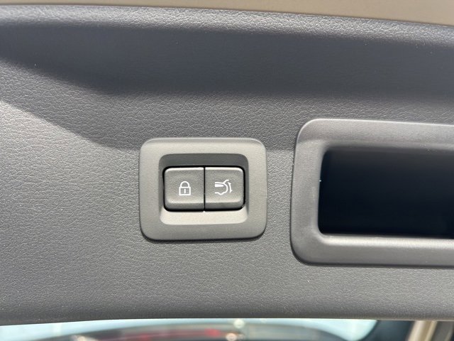 New 2025 MAZDA CX-70 Plug-In Hybrid w/ Premium Pkg image 26