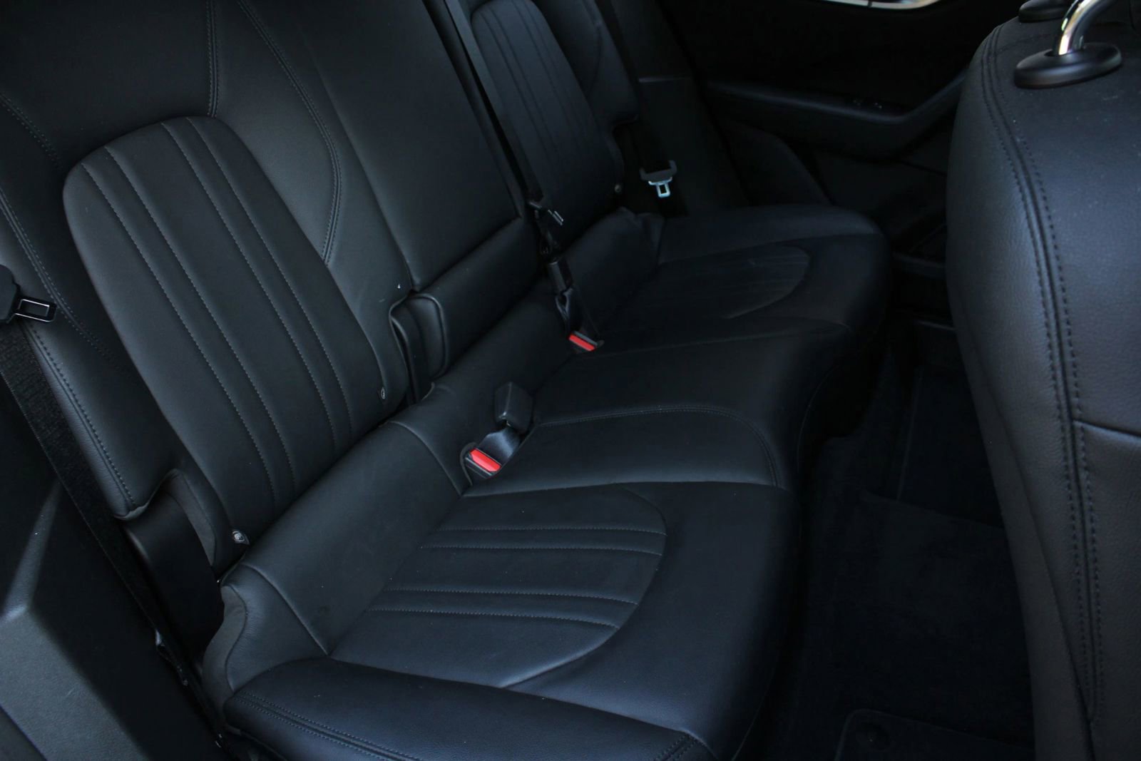 Used 2022 Maserati Levante GT AWD/4WD image 24